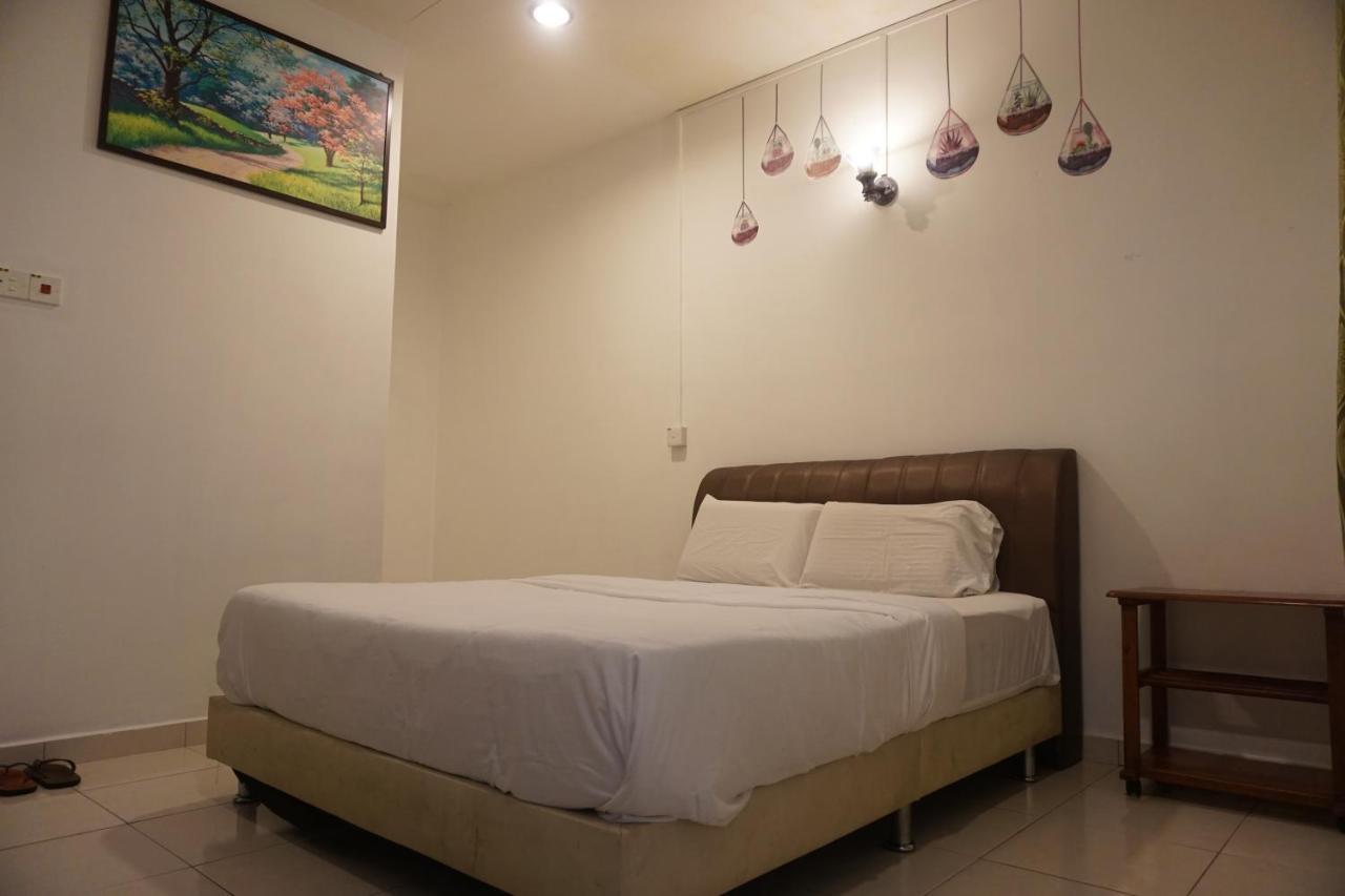 S & S Guest House Kuantan Bagian luar foto